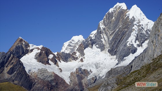 Rondoy 5775m